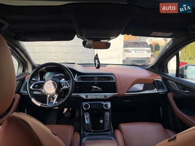 Серый Ягуар I-Pace, объемом двигателя 0 л и пробегом 159 тыс. км за 22999 $, фото 18 на Automoto.ua