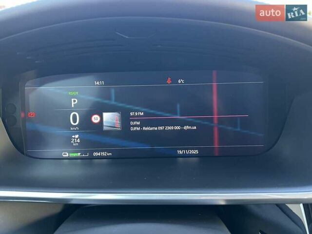 Серый Ягуар I-Pace, объемом двигателя 0 л и пробегом 94 тыс. км за 25900 $, фото 38 на Automoto.ua