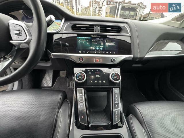 Серый Ягуар I-Pace, объемом двигателя 0 л и пробегом 118 тыс. км за 23000 $, фото 9 на Automoto.ua