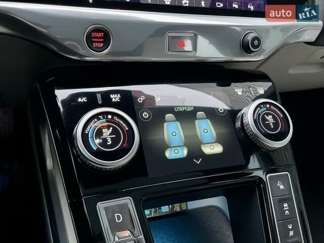 Серый Ягуар I-Pace, объемом двигателя 0 л и пробегом 83 тыс. км за 29500 $, фото 37 на Automoto.ua