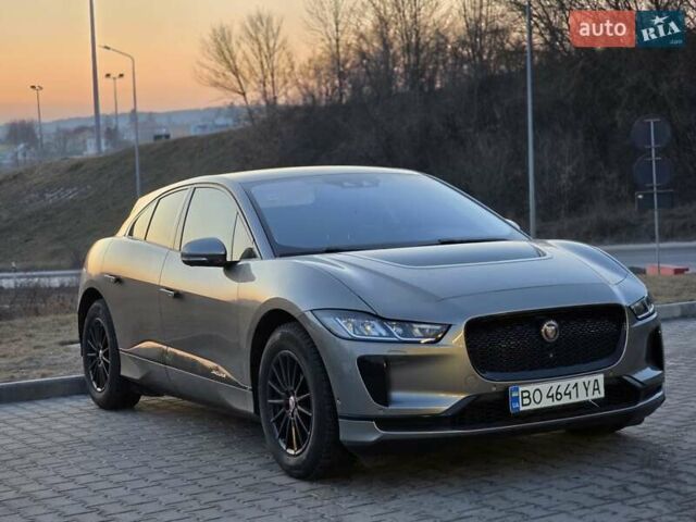 Серый Ягуар I-Pace, объемом двигателя 0 л и пробегом 141 тыс. км за 20499 $, фото 1 на Automoto.ua