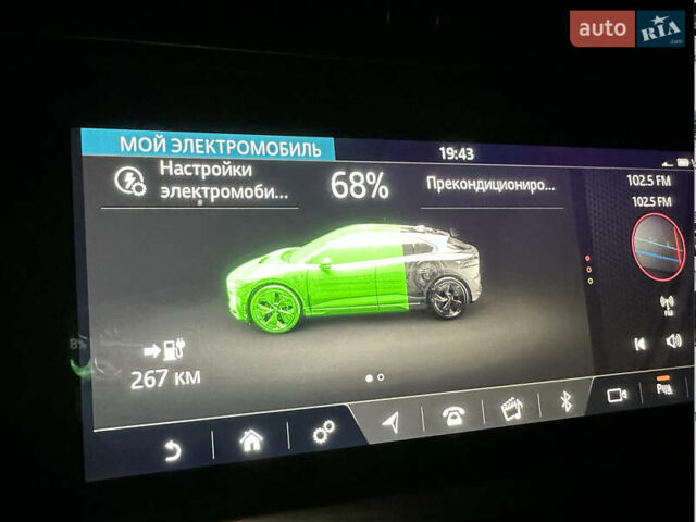 Серый Ягуар I-Pace, объемом двигателя 0 л и пробегом 94 тыс. км за 25490 $, фото 7 на Automoto.ua