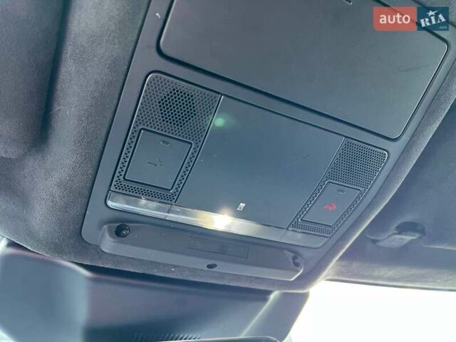 Серый Ягуар I-Pace, объемом двигателя 0 л и пробегом 155 тыс. км за 29990 $, фото 35 на Automoto.ua