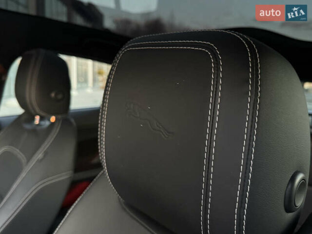 Серый Ягуар I-Pace, объемом двигателя 0 л и пробегом 123 тыс. км за 26500 $, фото 75 на Automoto.ua