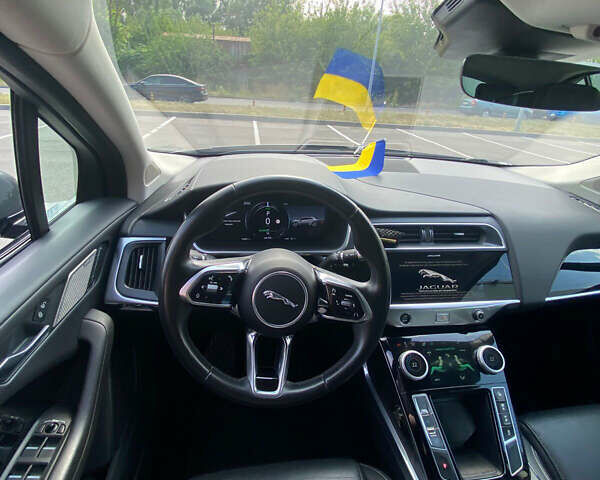 Серый Ягуар I-Pace, объемом двигателя 0 л и пробегом 184 тыс. км за 22000 $, фото 11 на Automoto.ua