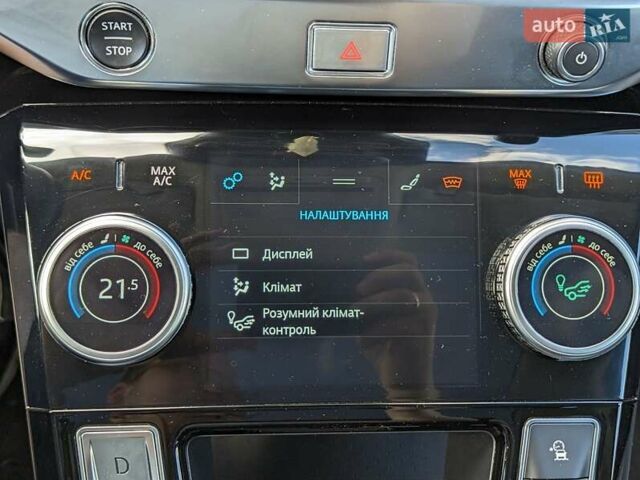 Серый Ягуар I-Pace, объемом двигателя 0 л и пробегом 72 тыс. км за 29499 $, фото 32 на Automoto.ua