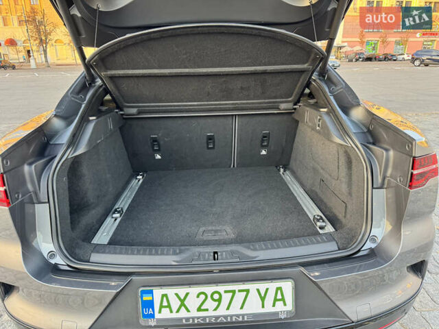 Серый Ягуар I-Pace, объемом двигателя 0 л и пробегом 111 тыс. км за 28200 $, фото 18 на Automoto.ua