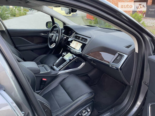 Серый Ягуар I-Pace, объемом двигателя 0 л и пробегом 97 тыс. км за 35000 $, фото 14 на Automoto.ua