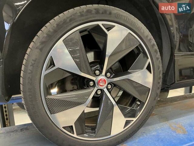 Серый Ягуар I-Pace, объемом двигателя 0 л и пробегом 95 тыс. км за 21950 $, фото 6 на Automoto.ua