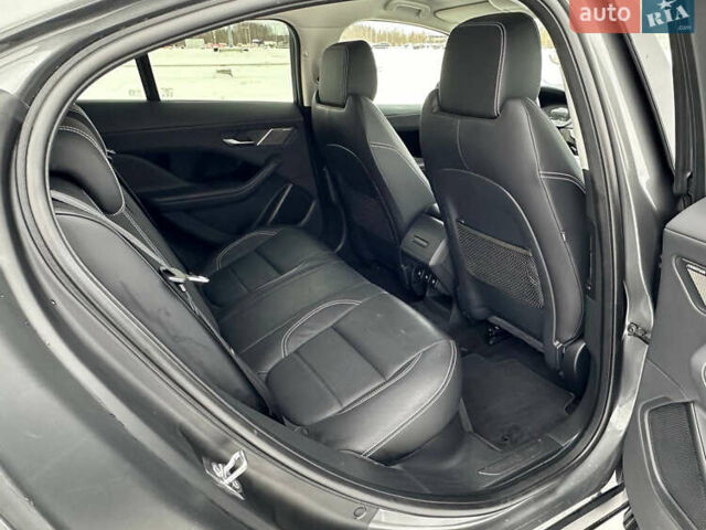 Серый Ягуар I-Pace, объемом двигателя 0 л и пробегом 118 тыс. км за 28000 $, фото 9 на Automoto.ua