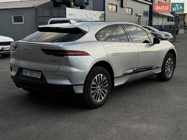 Серый Ягуар I-Pace, объемом двигателя 0 л и пробегом 209 тыс. км за 20900 $, фото 9 на Automoto.ua