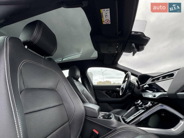 Серый Ягуар I-Pace, объемом двигателя 0 л и пробегом 150 тыс. км за 20900 $, фото 32 на Automoto.ua