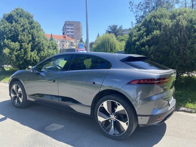 Серый Ягуар I-Pace, объемом двигателя 0 л и пробегом 125 тыс. км за 29681 $, фото 2 на Automoto.ua