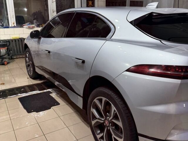 Сірий Ягуар I-Pace, об'ємом двигуна 0 л та пробігом 155 тис. км за 24800 $, фото 2 на Automoto.ua