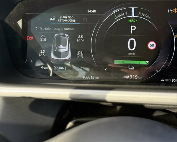 Серый Ягуар I-Pace, объемом двигателя 0 л и пробегом 169 тыс. км за 23499 $, фото 49 на Automoto.ua