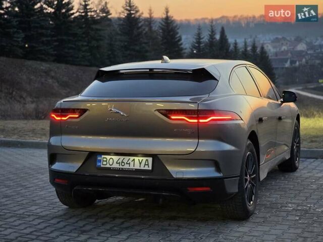 Серый Ягуар I-Pace, объемом двигателя 0 л и пробегом 141 тыс. км за 20499 $, фото 9 на Automoto.ua