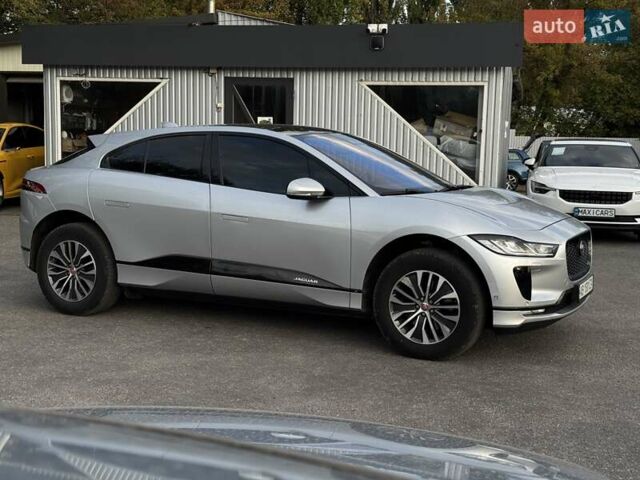 Серый Ягуар I-Pace, объемом двигателя 0 л и пробегом 209 тыс. км за 20900 $, фото 6 на Automoto.ua