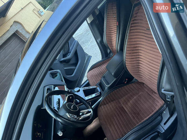 Серый Ягуар I-Pace, объемом двигателя 0 л и пробегом 150 тыс. км за 21000 $, фото 13 на Automoto.ua