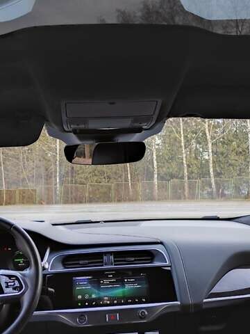 Серый Ягуар I-Pace, объемом двигателя 0 л и пробегом 128 тыс. км за 24900 $, фото 12 на Automoto.ua