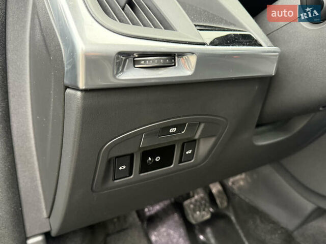 Сірий Ягуар I-Pace, об'ємом двигуна 0 л та пробігом 135 тис. км за 22999 $, фото 38 на Automoto.ua