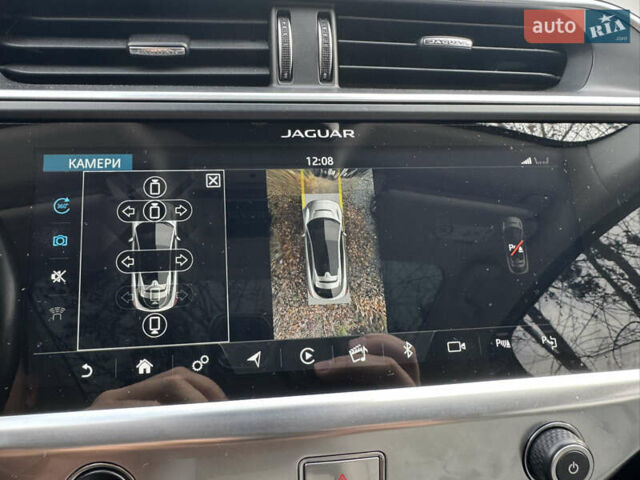 Серый Ягуар I-Pace, объемом двигателя 0 л и пробегом 143 тыс. км за 25500 $, фото 32 на Automoto.ua