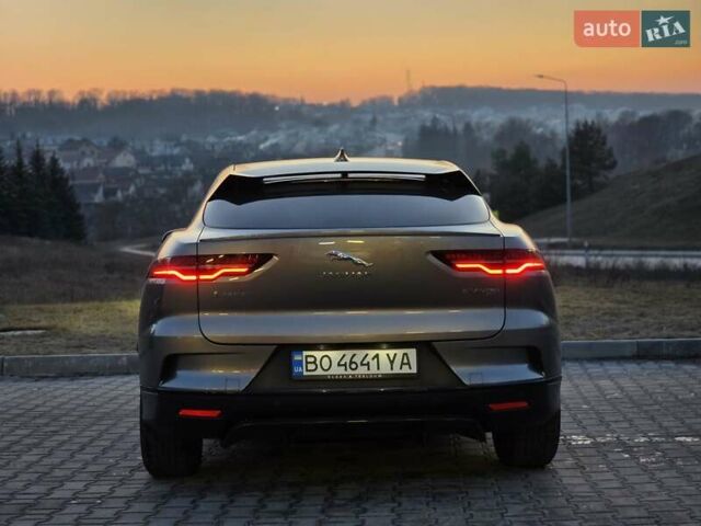 Серый Ягуар I-Pace, объемом двигателя 0 л и пробегом 141 тыс. км за 20499 $, фото 8 на Automoto.ua