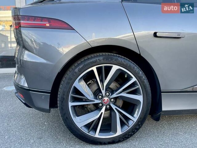Серый Ягуар I-Pace, объемом двигателя 0 л и пробегом 83 тыс. км за 29500 $, фото 12 на Automoto.ua
