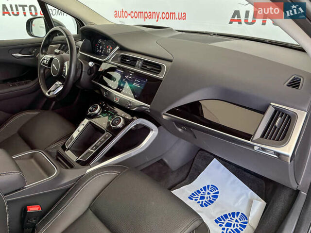 Серый Ягуар I-Pace, объемом двигателя 0 л и пробегом 81 тыс. км за 25250 $, фото 11 на Automoto.ua