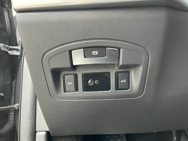 Сірий Ягуар I-Pace, об'ємом двигуна 0 л та пробігом 105 тис. км за 25900 $, фото 15 на Automoto.ua