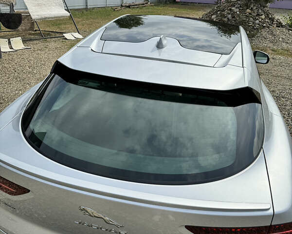Серый Ягуар I-Pace, объемом двигателя 0 л и пробегом 169 тыс. км за 24999 $, фото 17 на Automoto.ua