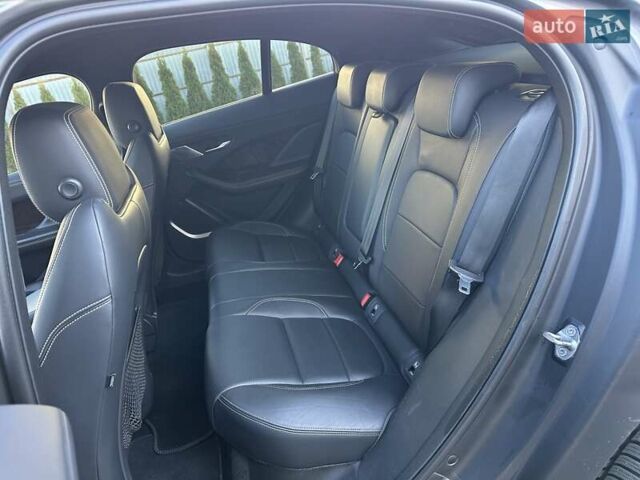 Серый Ягуар I-Pace, объемом двигателя 0 л и пробегом 94 тыс. км за 25900 $, фото 65 на Automoto.ua