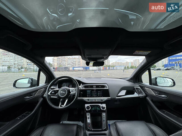 Серый Ягуар I-Pace, объемом двигателя 0 л и пробегом 150 тыс. км за 20900 $, фото 1 на Automoto.ua