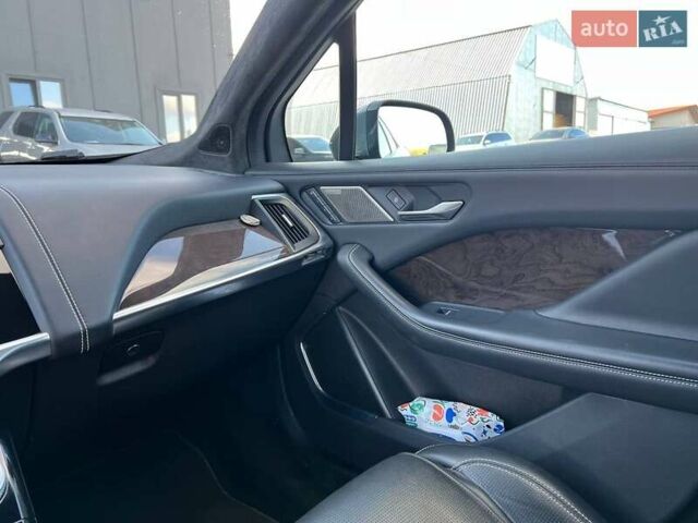 Серый Ягуар I-Pace, объемом двигателя 0 л и пробегом 155 тыс. км за 29990 $, фото 34 на Automoto.ua