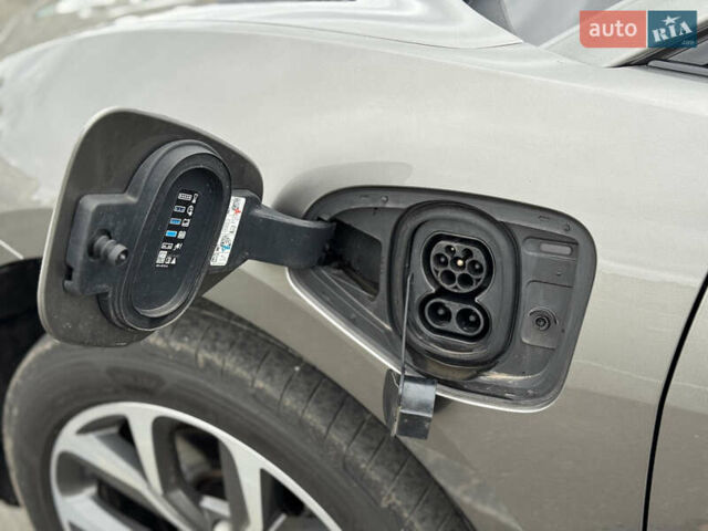 Серый Ягуар I-Pace, объемом двигателя 0 л и пробегом 150 тыс. км за 20900 $, фото 19 на Automoto.ua