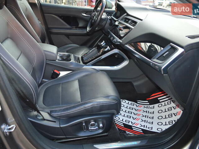 Серый Ягуар I-Pace, объемом двигателя 0 л и пробегом 98 тыс. км за 27400 $, фото 25 на Automoto.ua