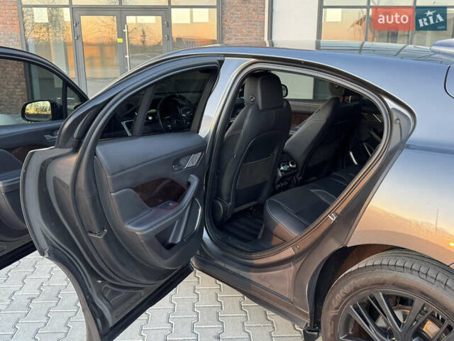 Серый Ягуар I-Pace, объемом двигателя 0 л и пробегом 123 тыс. км за 26500 $, фото 57 на Automoto.ua