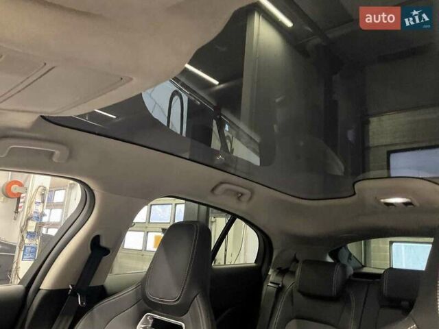 Серый Ягуар I-Pace, объемом двигателя 0 л и пробегом 95 тыс. км за 21950 $, фото 20 на Automoto.ua