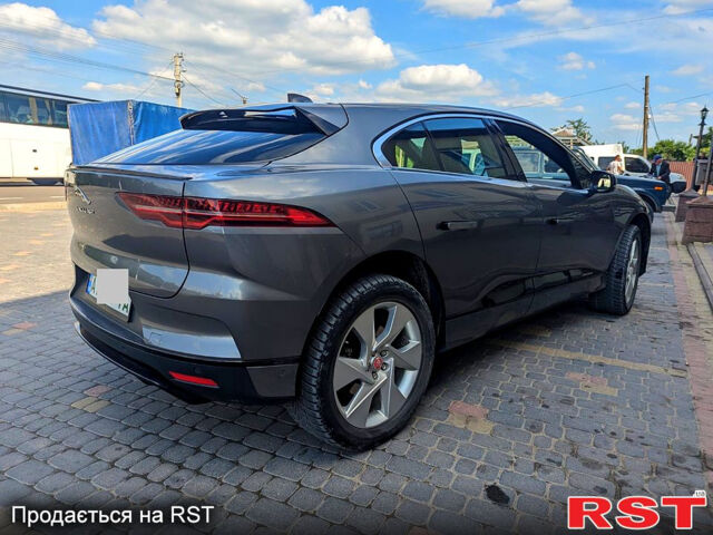 Серый Ягуар I-Pace, объемом двигателя 0.29 л и пробегом 160 тыс. км за 23999 $, фото 4 на Automoto.ua