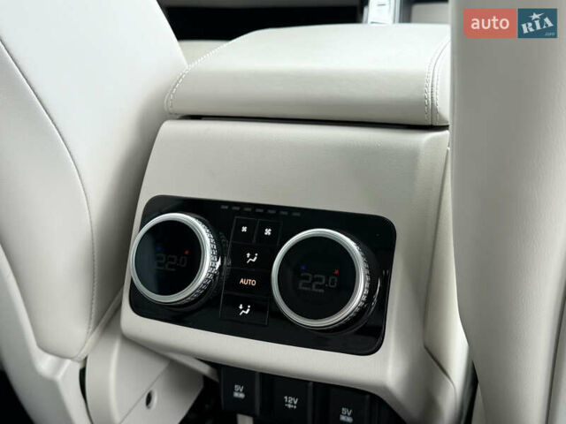 Сірий Ягуар I-Pace, об'ємом двигуна 0 л та пробігом 117 тис. км за 23000 $, фото 15 на Automoto.ua