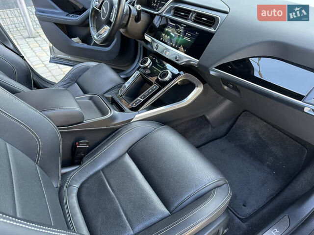 Серый Ягуар I-Pace, объемом двигателя 0 л и пробегом 107 тыс. км за 22000 $, фото 16 на Automoto.ua