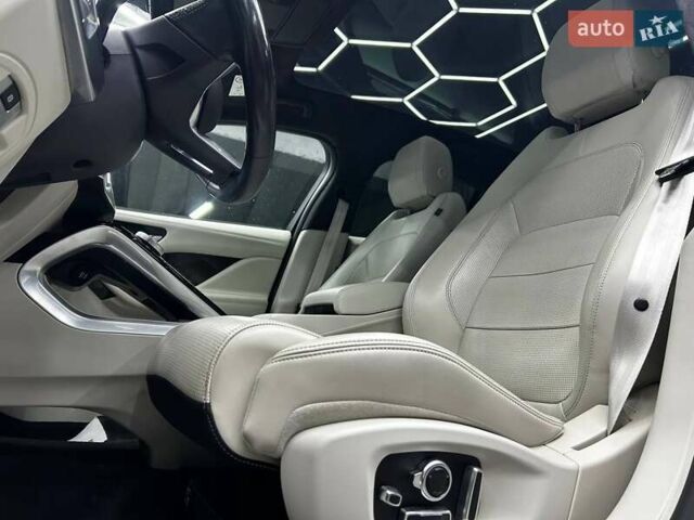 Серый Ягуар I-Pace, объемом двигателя 0 л и пробегом 152 тыс. км за 26000 $, фото 28 на Automoto.ua