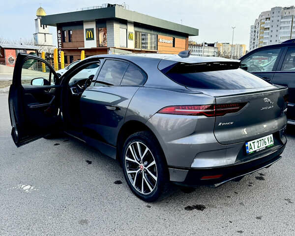Серый Ягуар I-Pace, объемом двигателя 0 л и пробегом 122 тыс. км за 24500 $, фото 2 на Automoto.ua