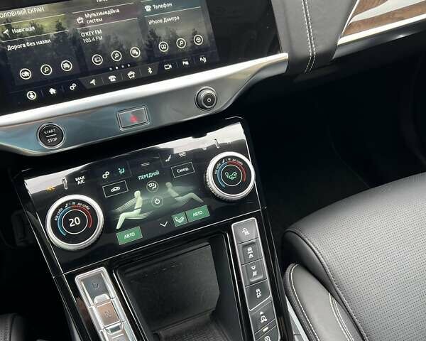 Серый Ягуар I-Pace, объемом двигателя 0 л и пробегом 103 тыс. км за 26300 $, фото 16 на Automoto.ua