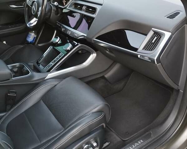 Серый Ягуар I-Pace, объемом двигателя 0 л и пробегом 149 тыс. км за 30100 $, фото 21 на Automoto.ua
