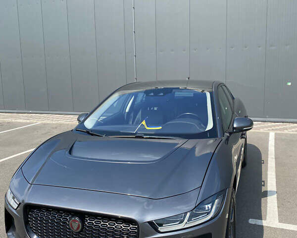 Серый Ягуар I-Pace, объемом двигателя 0 л и пробегом 184 тыс. км за 22000 $, фото 4 на Automoto.ua