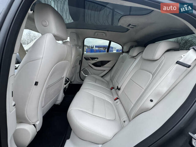 Сірий Ягуар I-Pace, об'ємом двигуна 0 л та пробігом 130 тис. км за 23999 $, фото 57 на Automoto.ua