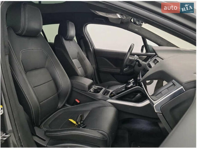 Ягуар I-Pace 2018 у Хмельницькому на Automoto.ua Сірий Ягуар I-Pace, об'ємом двигуна 0 л та пробігом 128 тис. км за 27800 $, фото 10 на Automoto.ua