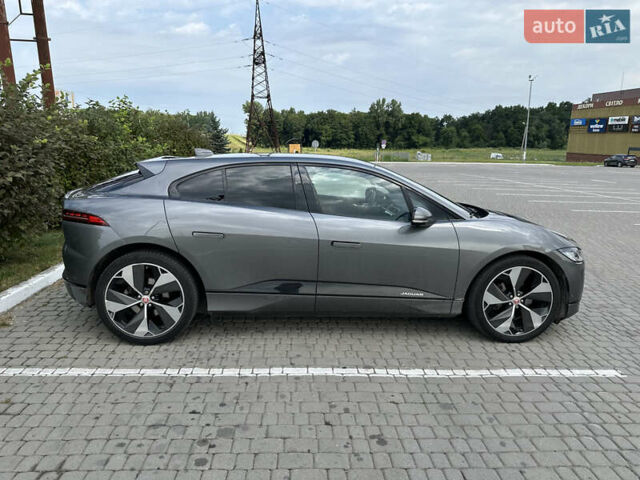 Серый Ягуар I-Pace, объемом двигателя 0 л и пробегом 90 тыс. км за 28300 $, фото 2 на Automoto.ua