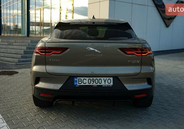 Серый Ягуар I-Pace, объемом двигателя 0 л и пробегом 78 тыс. км за 24500 $, фото 7 на Automoto.ua