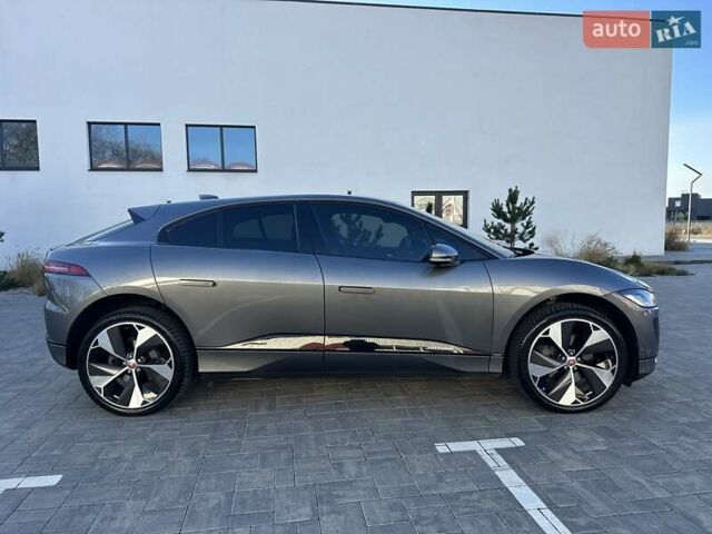 Серый Ягуар I-Pace, объемом двигателя 0 л и пробегом 94 тыс. км за 25900 $, фото 16 на Automoto.ua